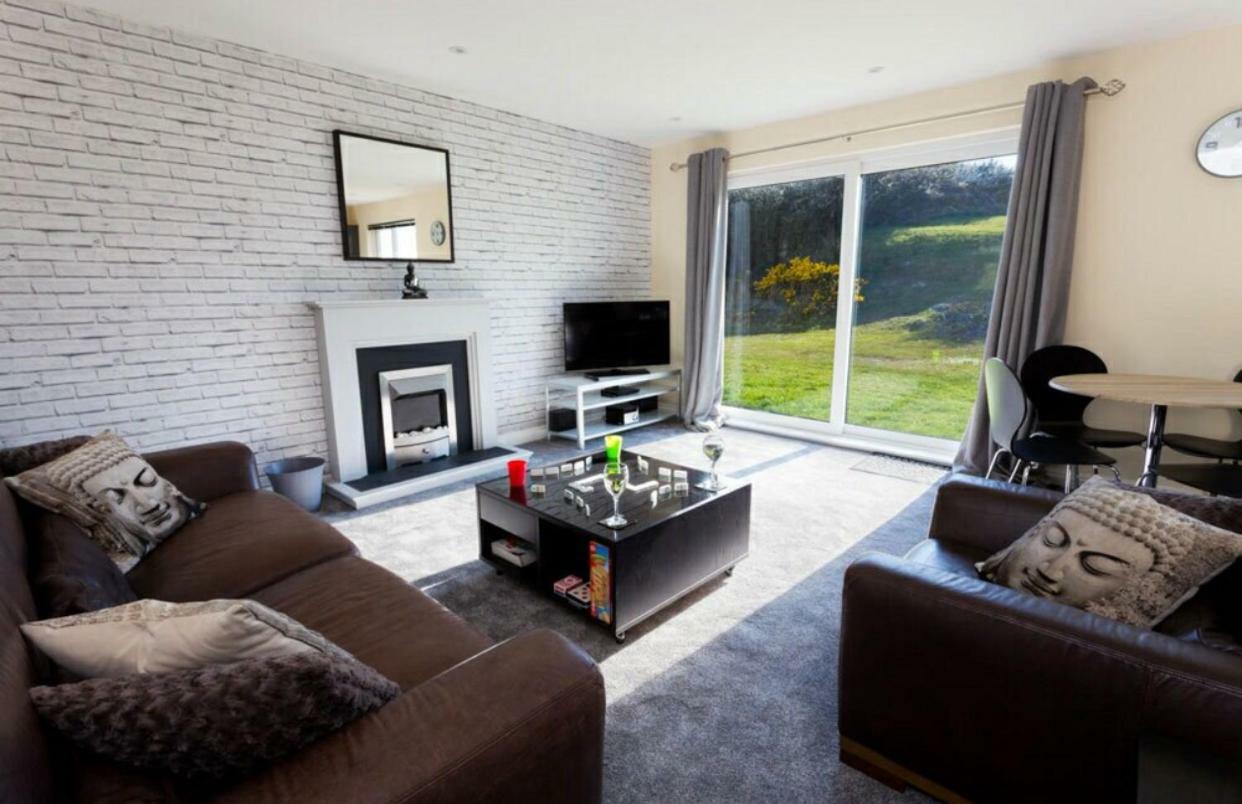 Valley Lodge Trearddur Exterior photo